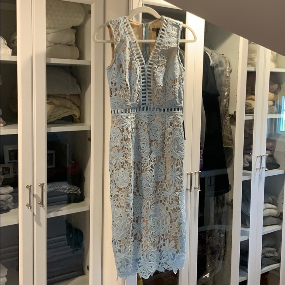 Women’s dress